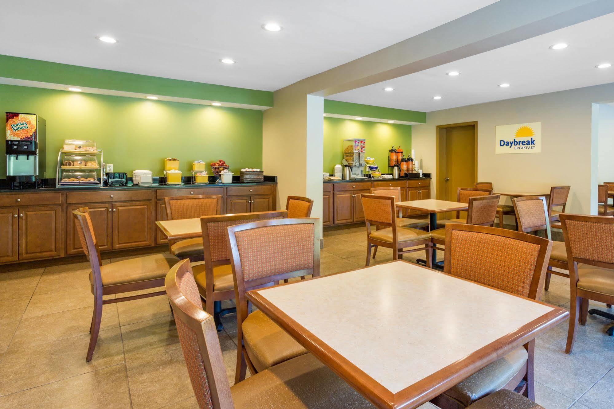 Days Inn By Wyndham Lexington Ngoại thất bức ảnh